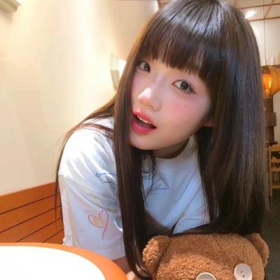街头俏妞